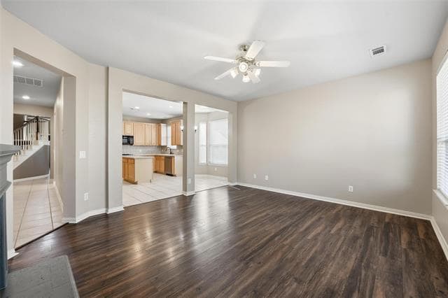 Building Photo - 2505 Mallard Ct