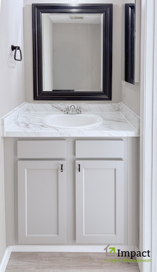 Building Photo - 18002 Becket Dr