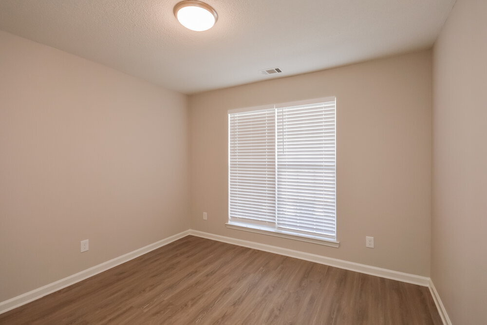 Building Photo - 4886 Buchli Ln