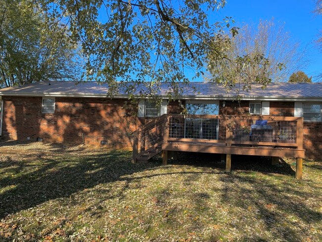 Building Photo - 508 Westland Dr