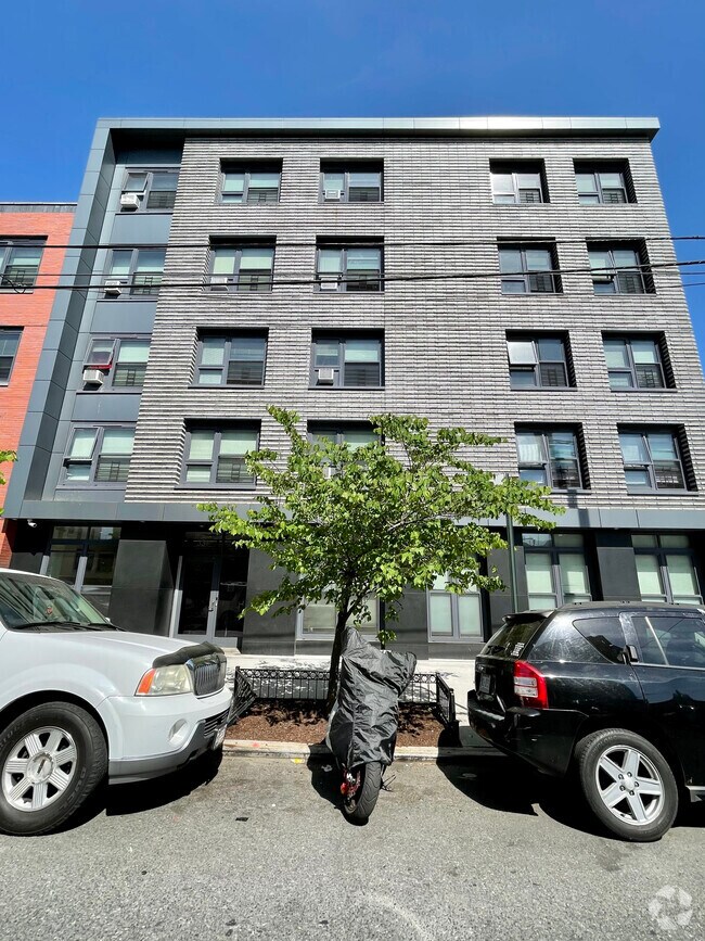 Bergen Saratoga Apartments 331 Saratoga Ave Brooklyn NY 11233