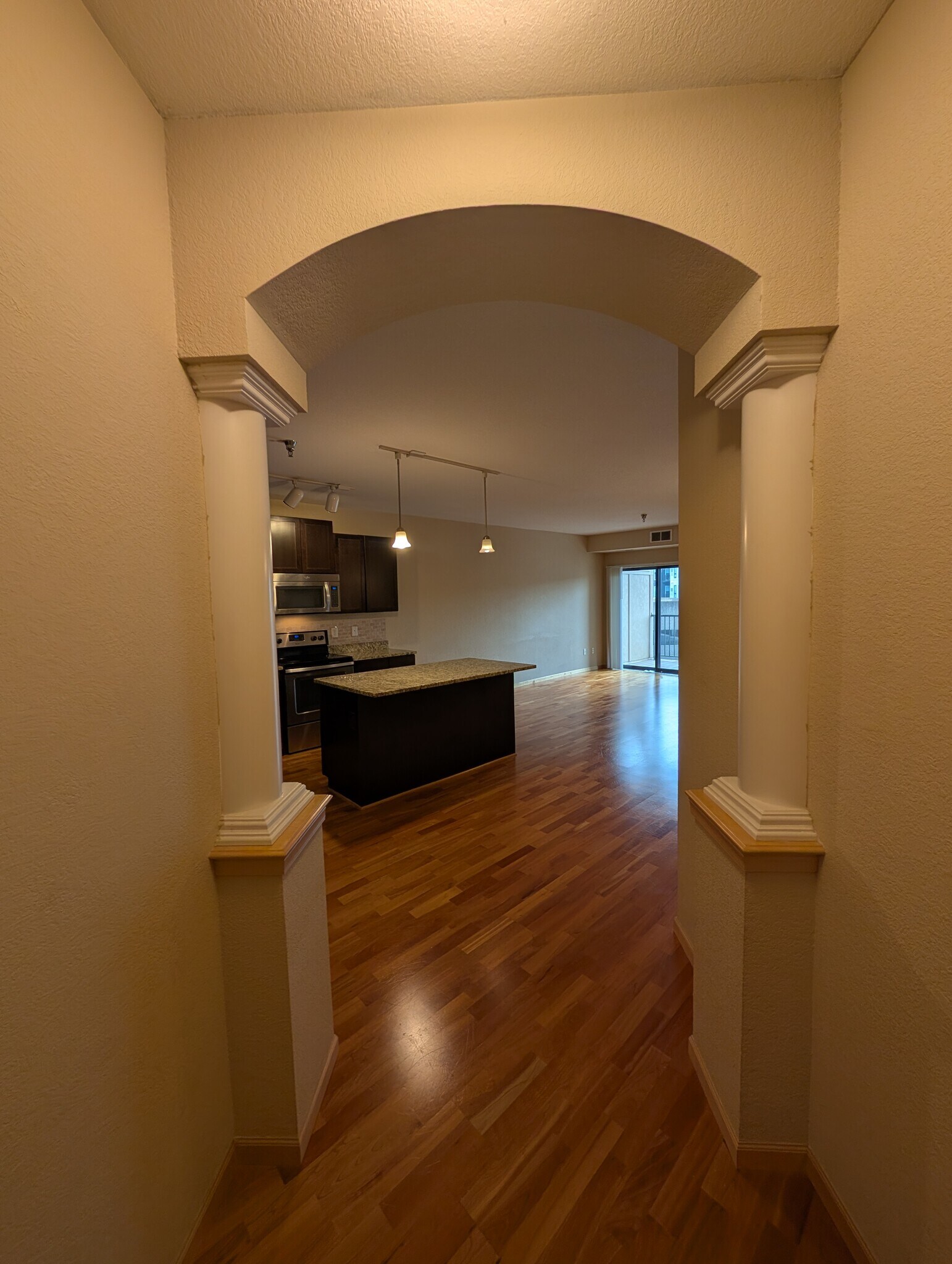 Grand entryway - 1155 Ford Road