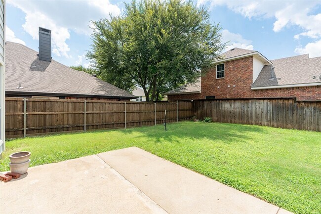 Building Photo - 4500 Carmel Mountain Dr