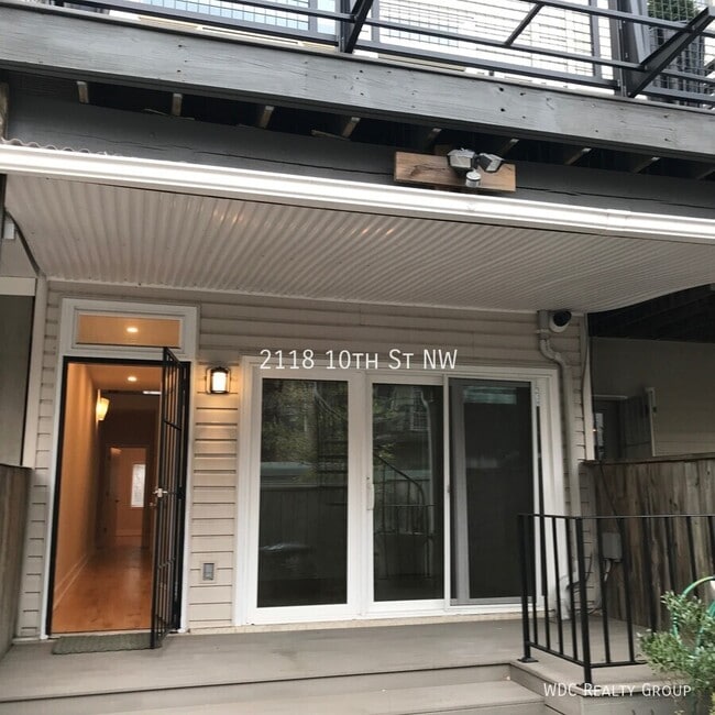 Building Photo - 2118 10th St NW