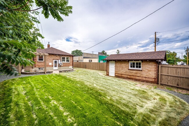 Building Photo - 3784 Quitman St