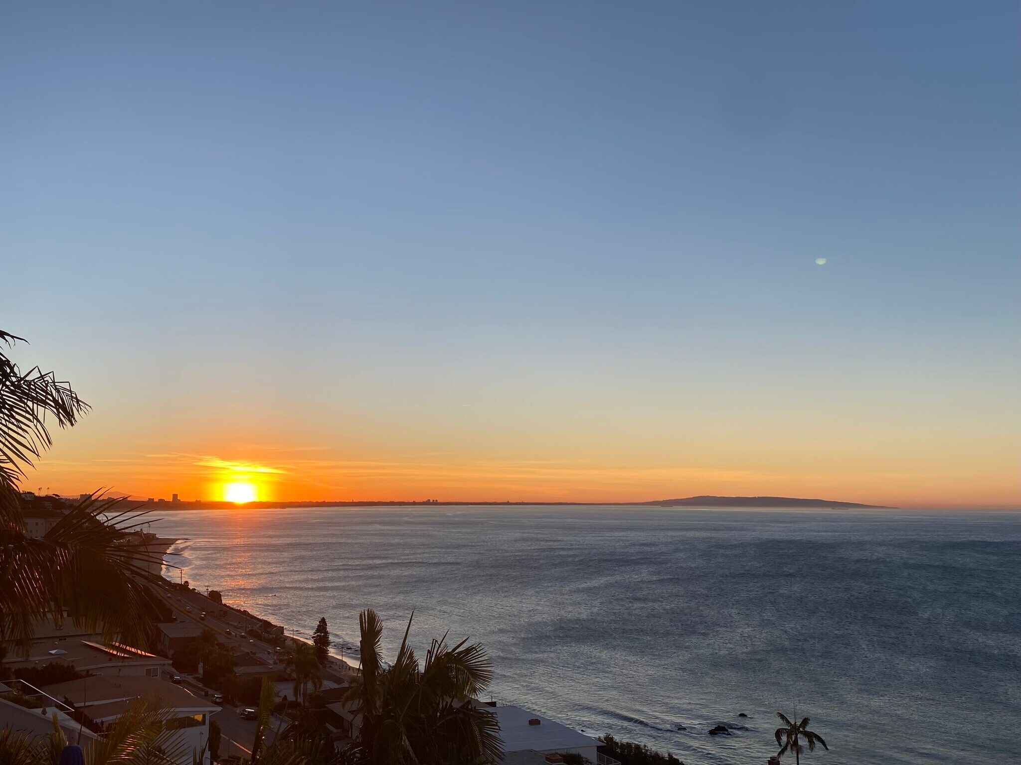 Sunrise - 18139 Coastline Dr