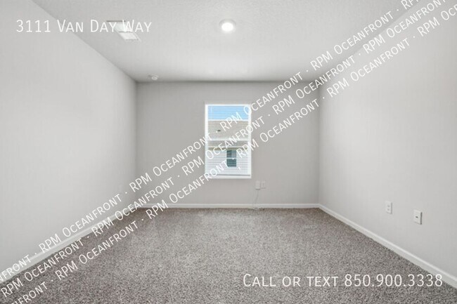 Building Photo - 3111 Van Day Way