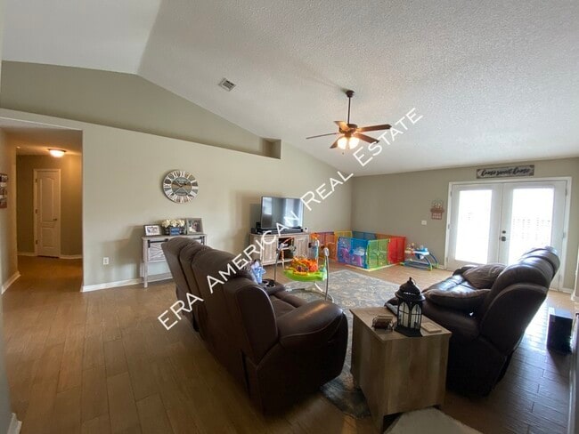 Building Photo - 2205 Gozo Ct