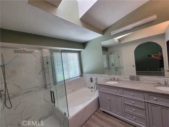 Building Photo - 5303 E Big Sky Ln
