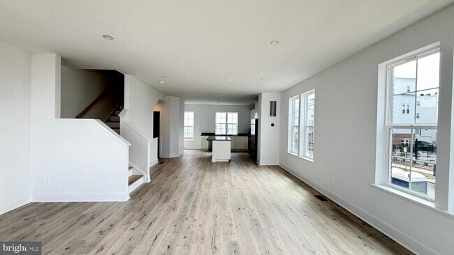 Building Photo - 2106 Henson Norris St