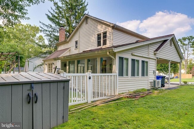 Building Photo - 7923 Ivymount Terrace