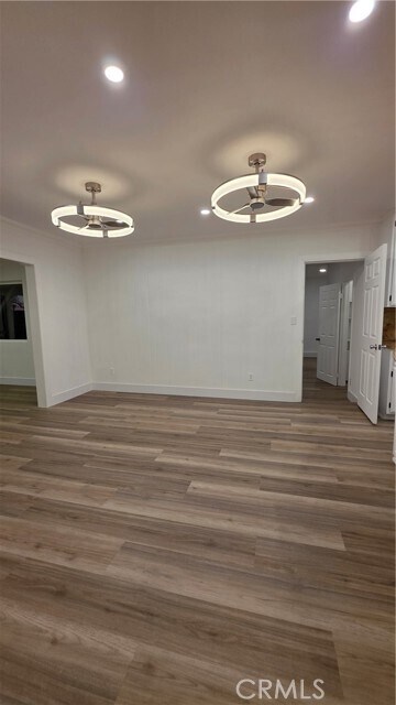 Building Photo - 18224 Chatsworth St