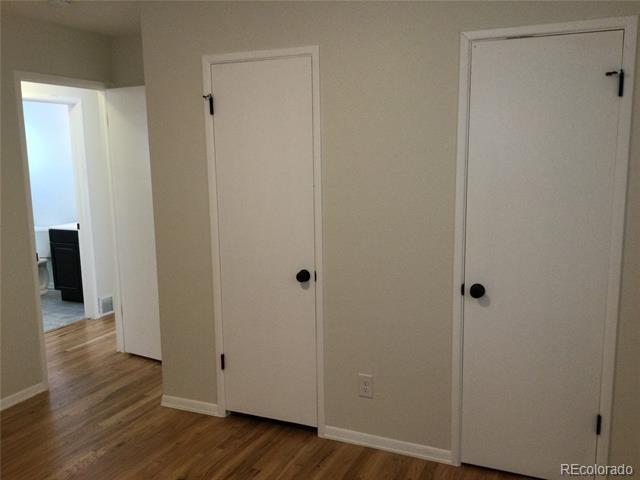 Building Photo - 1884 S Reed Ct