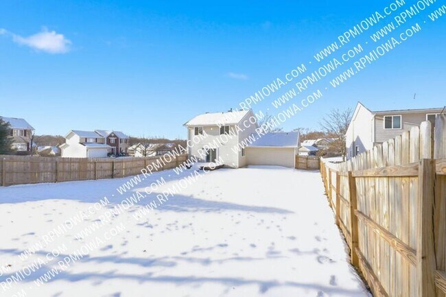 Building Photo - 4025 SE 25th St