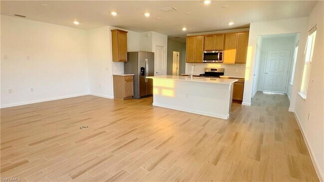 Building Photo - 16922 Sage Ter