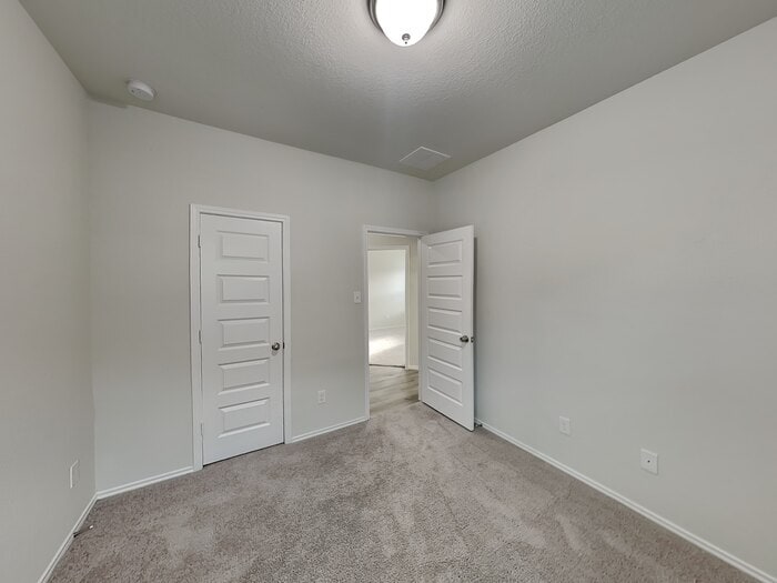 Building Photo - 13619 Sloth Bear Ct