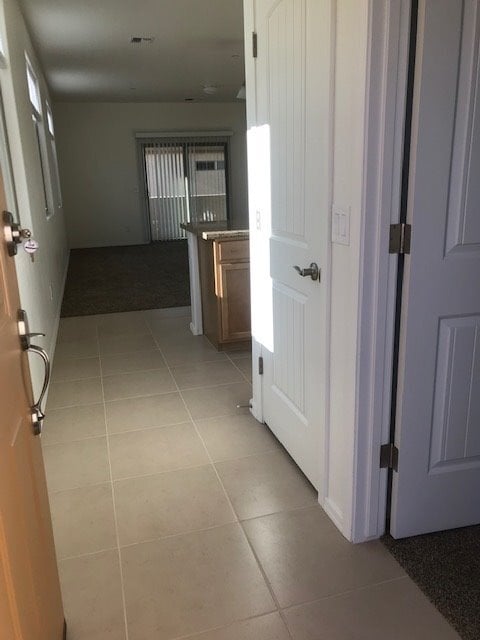 Building Photo - 3 Bedroom 2 Bath - Contact Property Pros