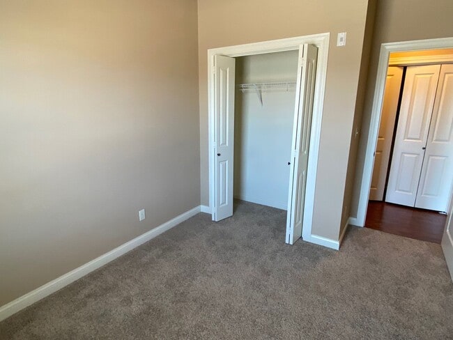 Building Photo - 2815 Northridge Pkwy