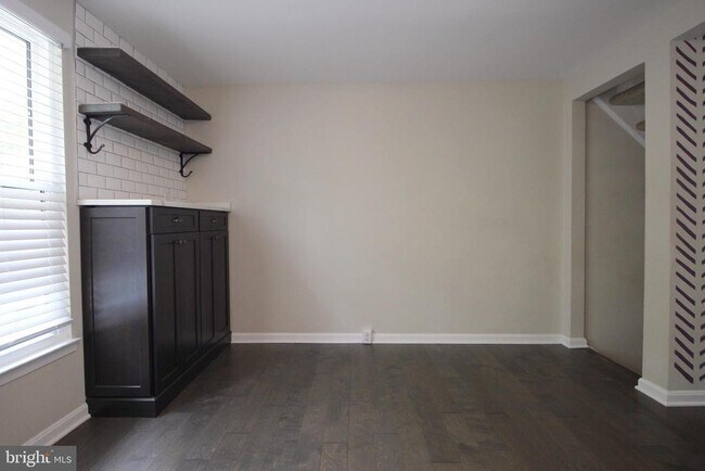 Building Photo - 11916 Fieldthorn Ct