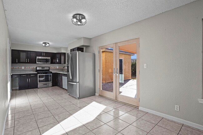 Building Photo - 10953 Casey Stengel Pl