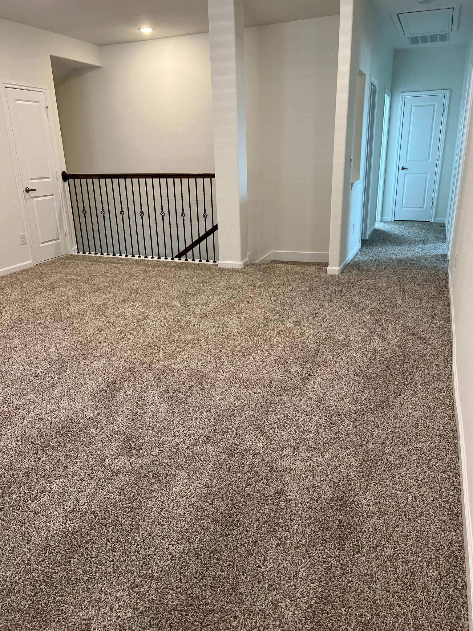 Building Photo - 1243 Mill Pl