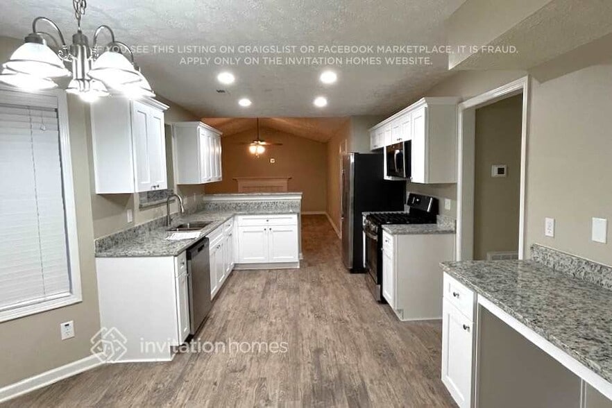 Building Photo - 4518 Legend Hollow Ln