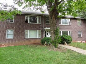 Building Photo - 425 N Jefferson Ave