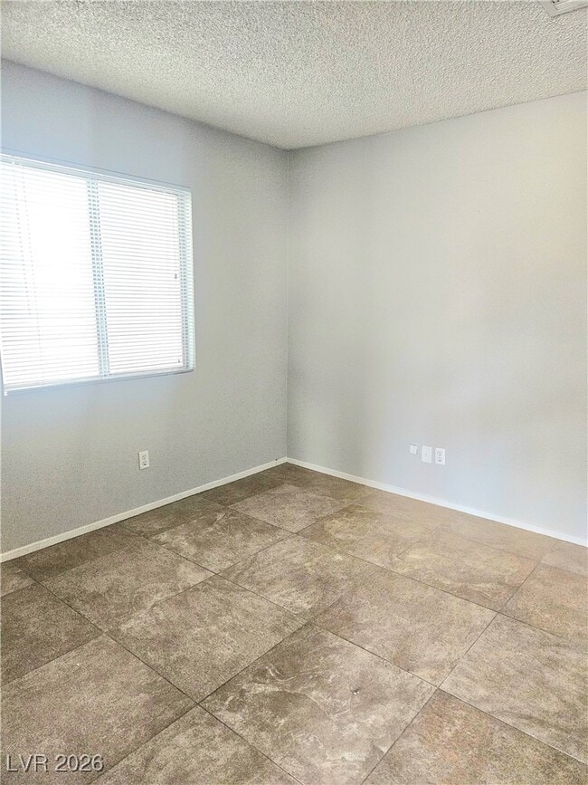 Building Photo - 113 Menta Ct