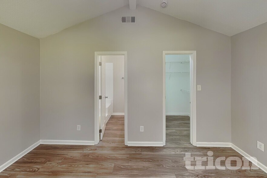 Building Photo - 10920 Faringford Ct