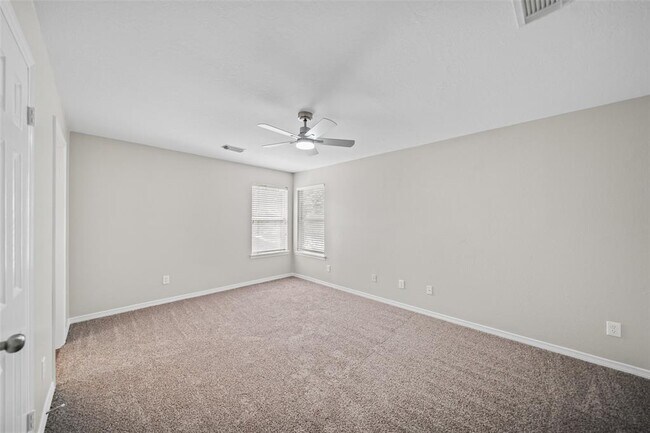 Building Photo - 10207 Trailblazer Ln
