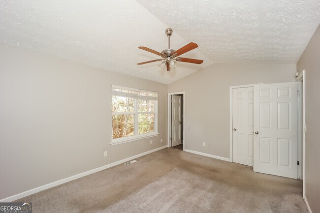 Building Photo - 5120 Cochran Dr