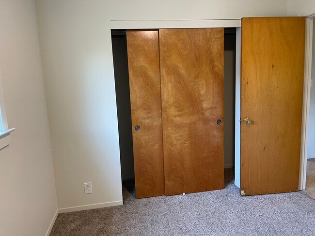 Building Photo - Charming two bedroom home in Mirabel Heights!