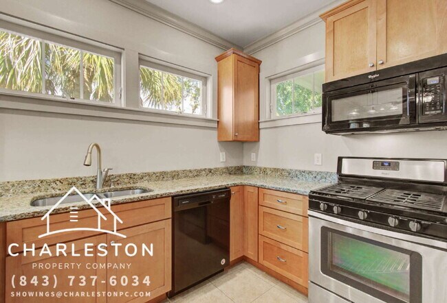 Building Photo - 455 Race St