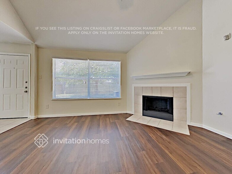 Building Photo - 2883 Diamond Bay Dr