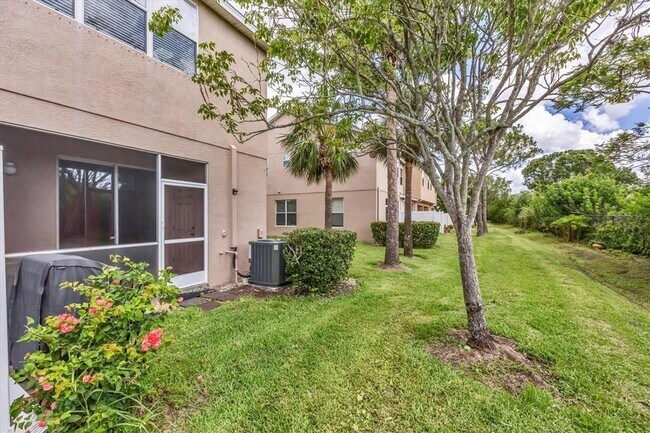 Building Photo - 1126 Grantham Dr