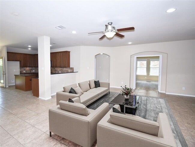 Building Photo - 24034 Schults Meadow Ln