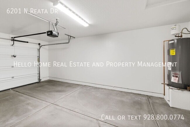Building Photo - 6201 N Reata Dr
