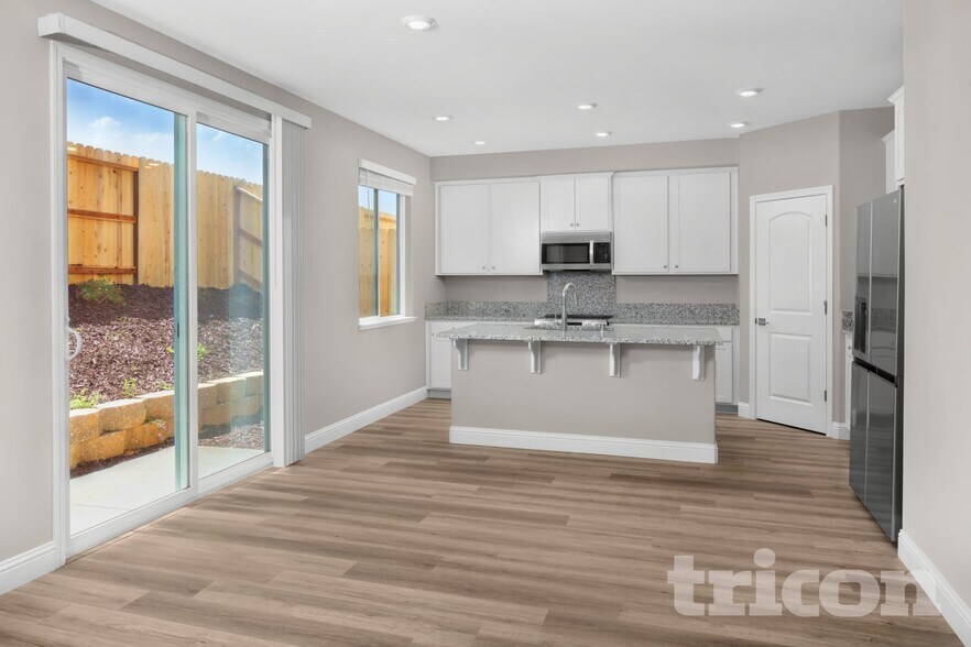 Building Photo - 11609 Venitia Ln