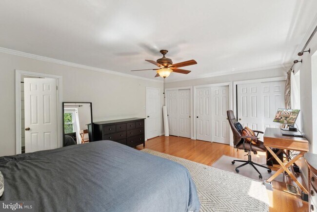 Building Photo - 11545 Pine Cone Ct