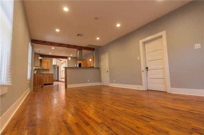Building Photo - 4517 Avenue F