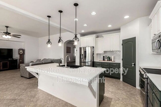 Building Photo - 278 S San Luis Rey Trail