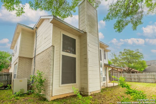Building Photo - 3713 Hull St