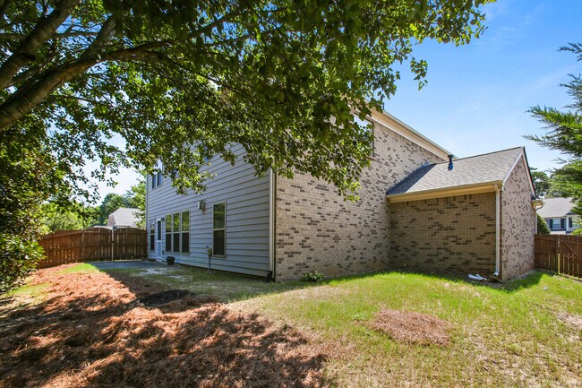 Building Photo - 3411 Adler Trl
