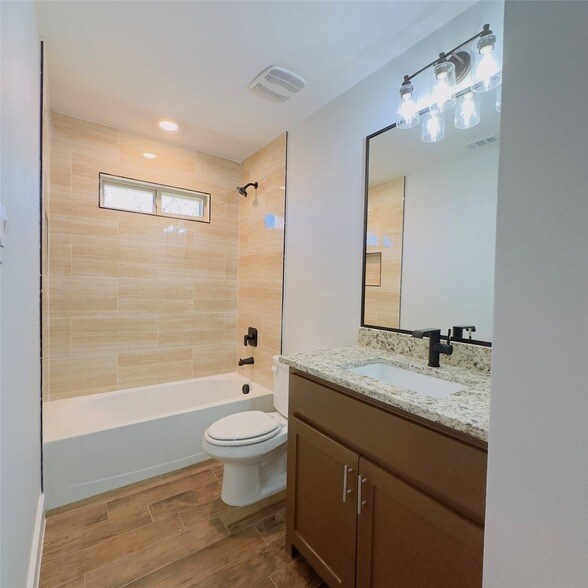 Building Photo - 1022 Cheyenne Rd