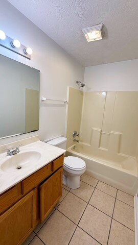 Building Photo - SOUTHSIDE - CHARMING 3 BEDROOM/2 BATH HOME AVAILABLE NOW!