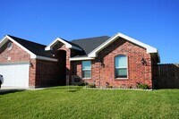 Building Photo - 2234 S Christian Cir