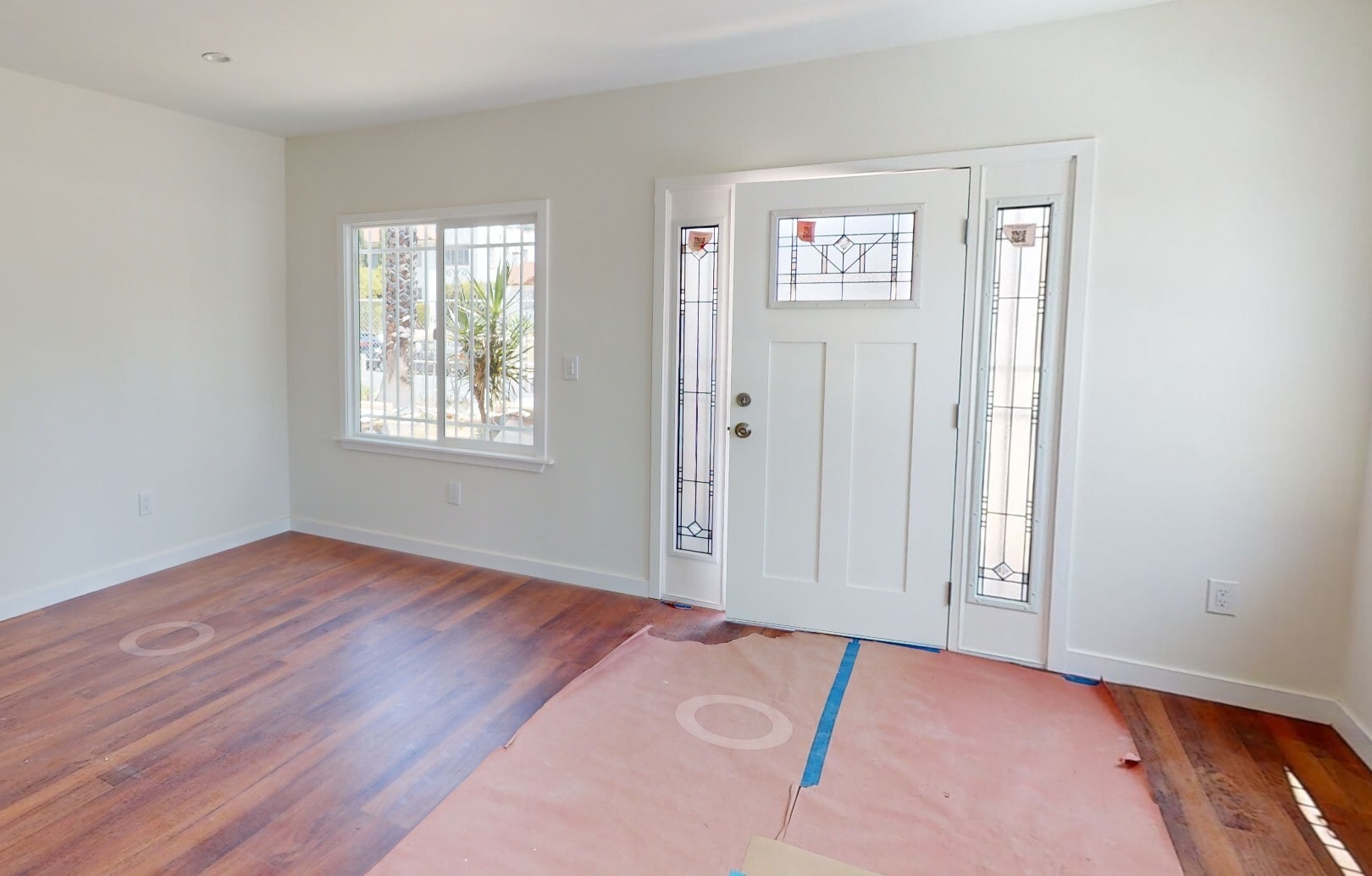 Building Photo - 1167 N Berendo St