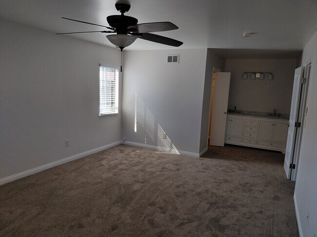 Building Photo - 5612 Galloping Way