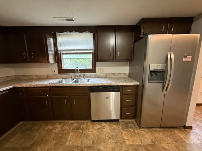 Building Photo - House For Rent by Capital Property Managem...
