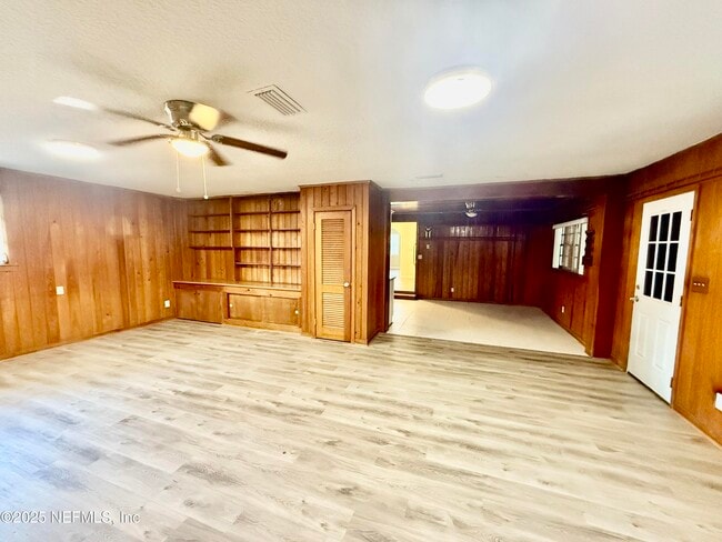 Building Photo - 1311 Pullen Rd